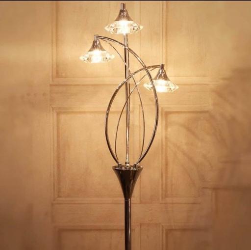 Buy & Sell Barking and Dagenham Barking - Barking and Dagenham - Photos for Luther satin chrome 3 light floor lamp