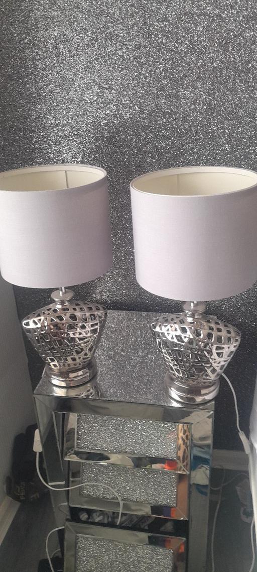 Buy & Sell Pensnett Dudley - Photos for 2 bed side lamps