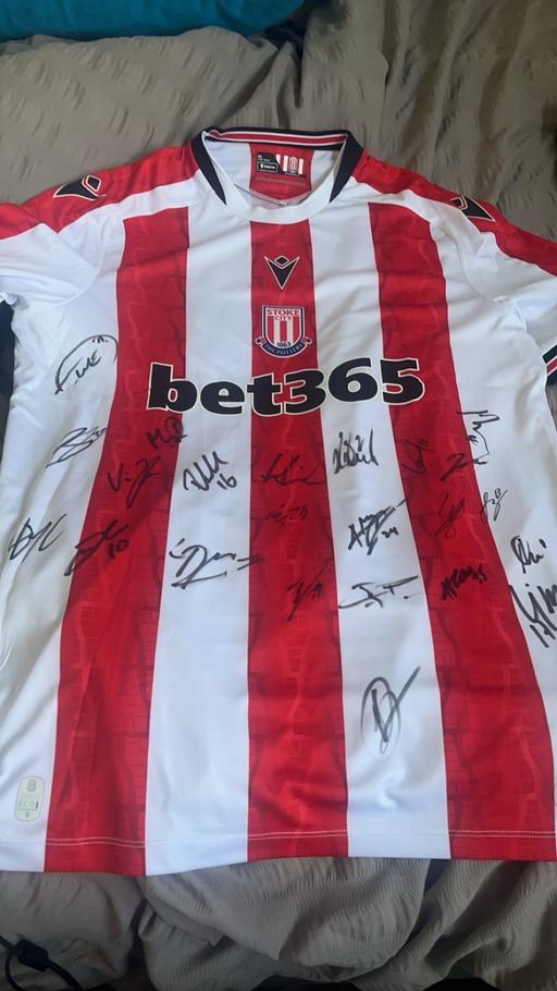 Buy & Sell Oxfordshire Cherwell - Photos for Signed Stoke Shirt