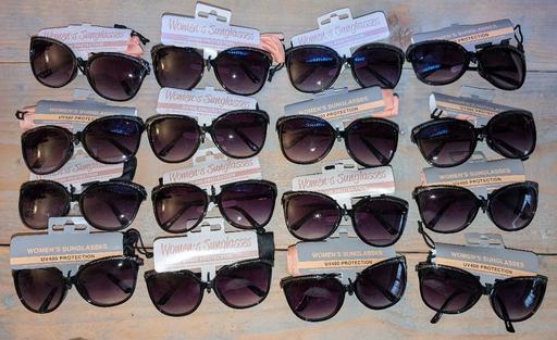 Buy & Sell Littleborough Rochdale - Photos for x16 Sunglasses womens (x16 job-lot)