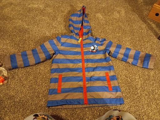 Buy & Sell Breadsall Erewash - Photos for Thomas tank rain coat