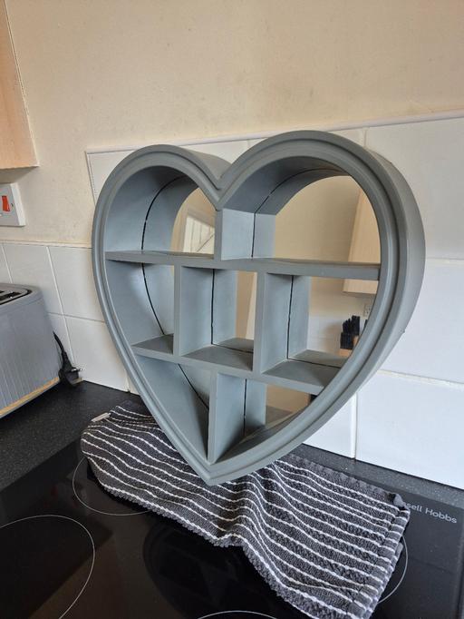 Buy & Sell Weoley Castle Birmingham - Photos for Heart Mirror with shelves