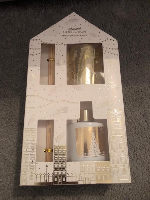 Buy & Sell South Yorkshire Rotherham - Photos for Defuser and candle set
