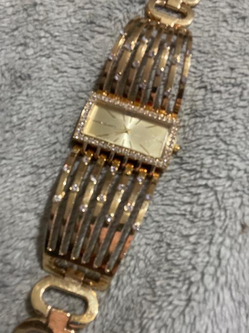 Buy & Sell South East London St Mary Cray - South East London - Photos for Lady’s Gold effect watch bracket