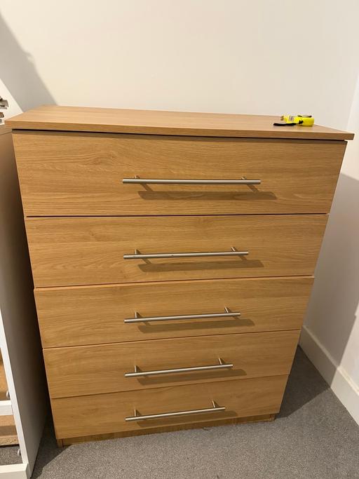 Buy & Sell East London Bow Church - DLR Station - East London - Photos for Chest of drawers