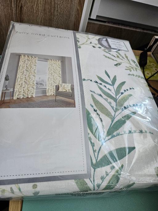 Buy & Sell Amblecote Dudley - Photos for fully lined eyelet curtains