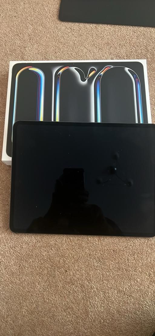 Buy & Sell West London Hillingdon - Photos for Apple iPad Pro 13inch m4. Cellular wi- fi