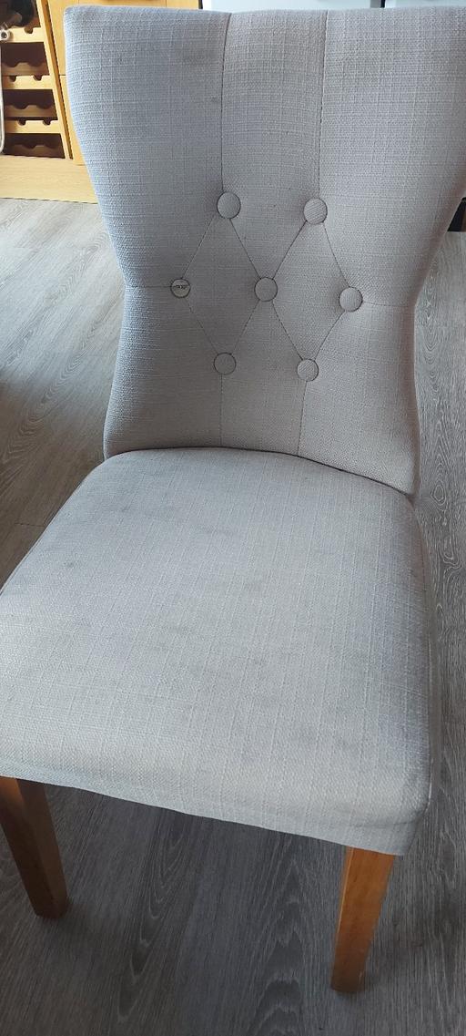Buy & Sell Netherton Dudley - Photos for button back chairs x 6