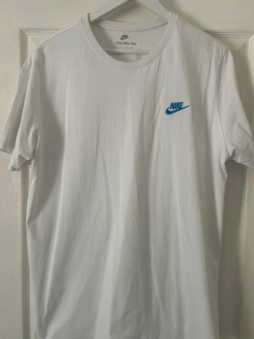 Buy & Sell West Derby Liverpool - Photos for Nike men’s large white T-shirt
