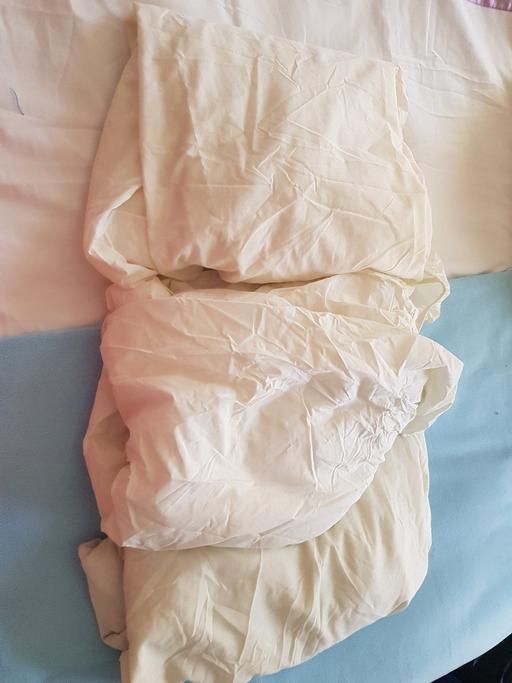 Buy & Sell South Yorkshire Sheffield - Photos for 3 double fitted sheets (4)