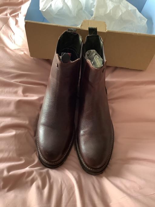 Buy & Sell Woodcross Wolverhampton - Photos for Barbour ladies Chelsea boots.