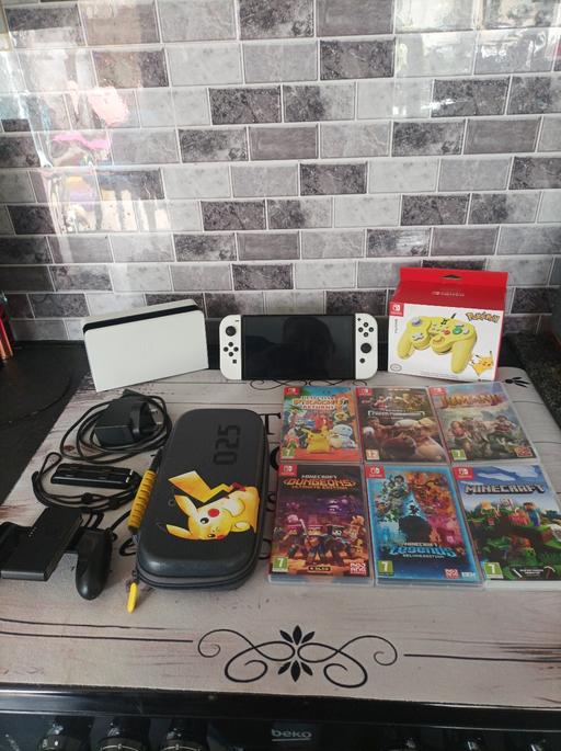 Buy & Sell West Midlands Dudley - Photos for Nintendo switch oled bundle