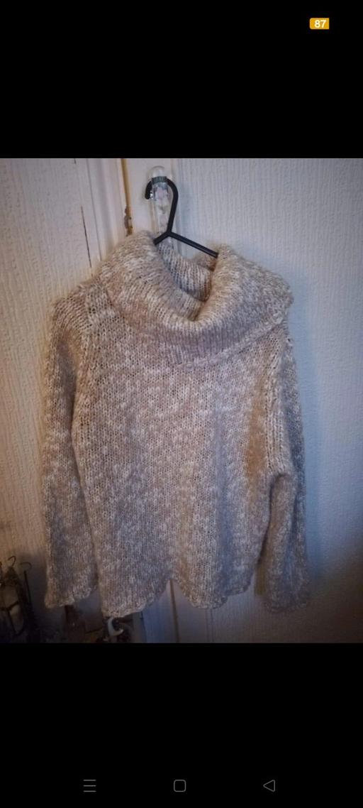 Buy & Sell Ponthenry Carmarthenshire - Wales - Photos for Lovely jumper