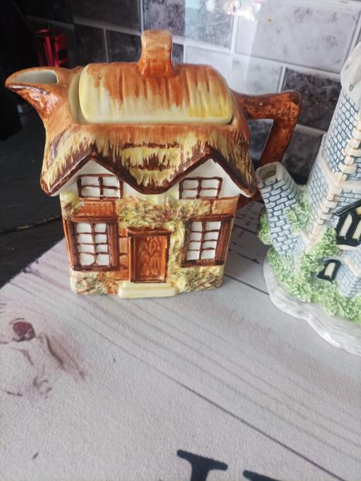 Buy & Sell Woodsetton Dudley - Photos for novelty tea pots