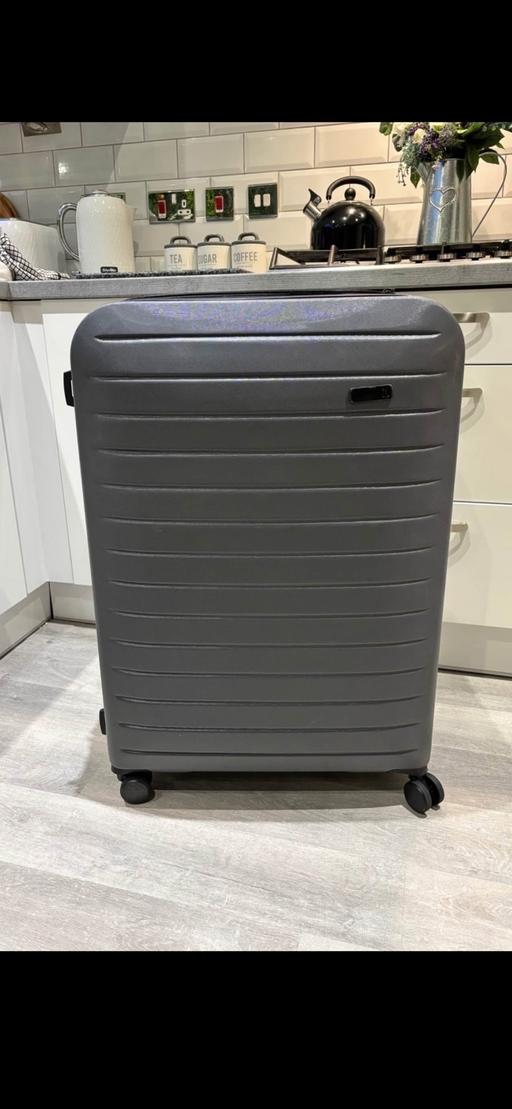 Buy & Sell Greater Manchester Manchester - Photos for XL IT Suitcase Asphalt