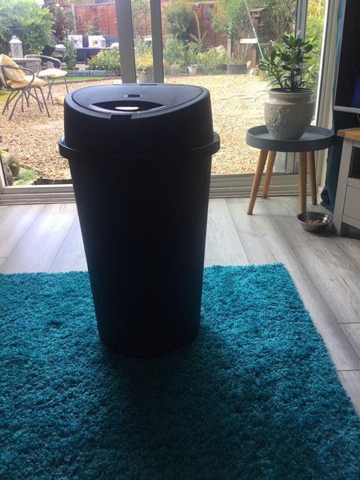 Buy & Sell Bentley Walsall - Photos for Large black bin brand new