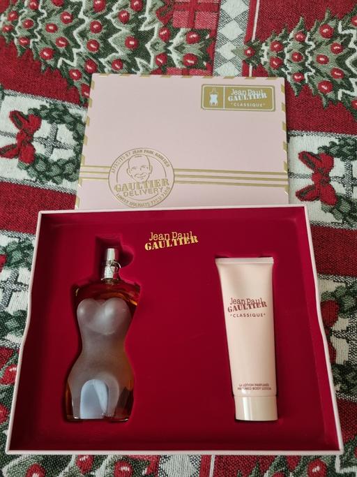 Buy & Sell Grangemouth Falkirk - Photos for perfume