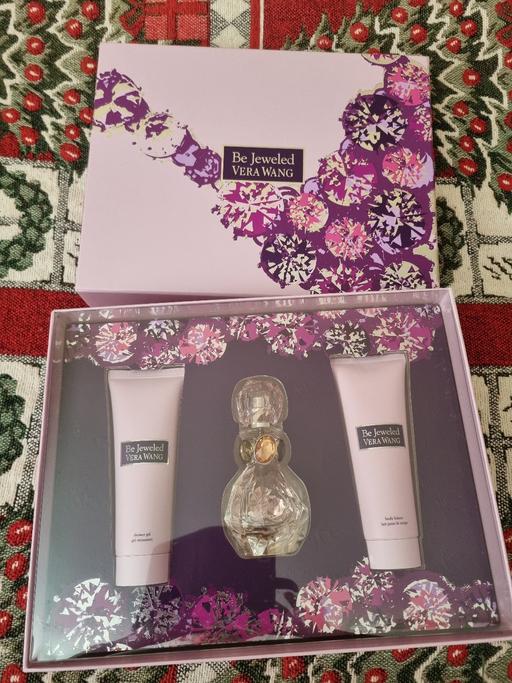 Buy & Sell Grangemouth Falkirk - Photos for perfume