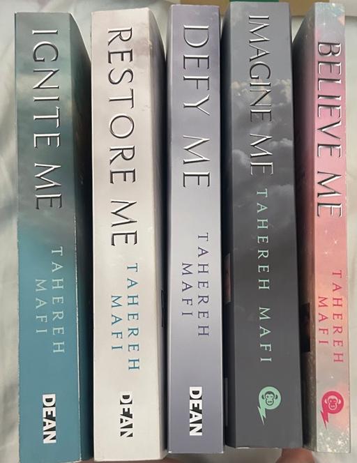 Buy & Sell South East London Bromley - Photos for Shatter Me Series