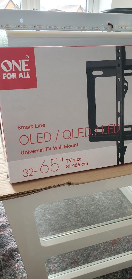Buy & Sell Surrey Epsom and Ewell - Photos for Television Wall Mounting Bracket