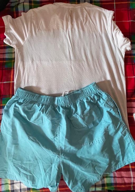 Buy & Sell Streatham South West London - Photos for Men’s/boys clothes bundle size L