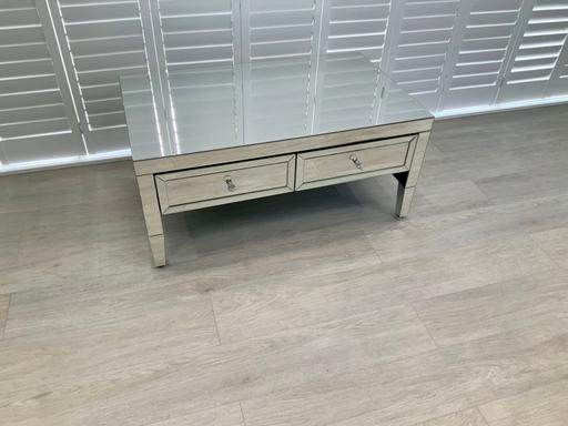Buy & Sell Putmoe Bedford Bedford - Photos for Coffee table