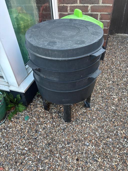 Buy & Sell Kidbrooke South East London - Photos for Composter with sections with tap H29in D19in