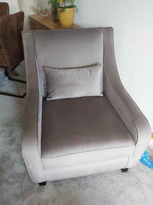 Buy & Sell Dagenham Barking and Dagenham - Photos for Armchair