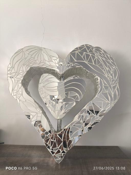 Buy & Sell Ilford Redbridge - Photos for XLarge Heart Shaped Mirror Mosaic Decor
