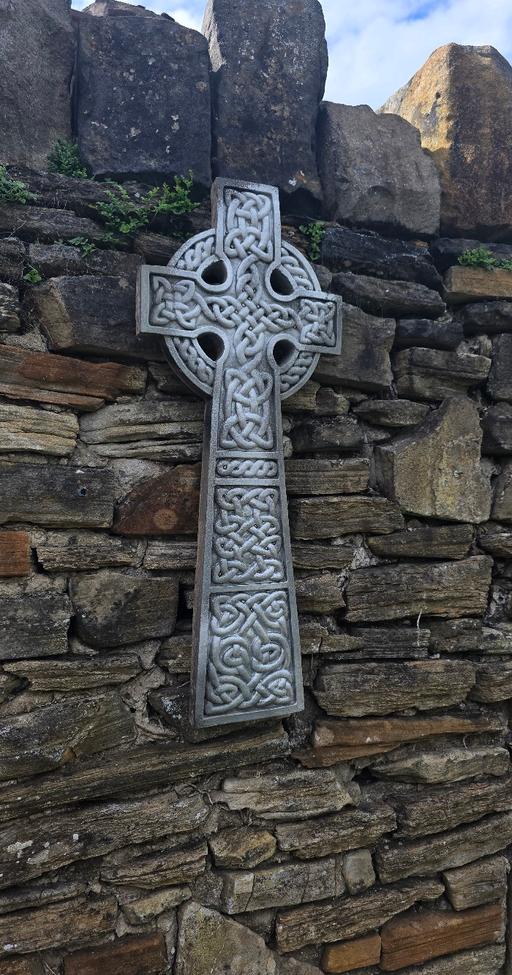 Buy & Sell Rainford Saint Helens - Photos for garden celtic cross