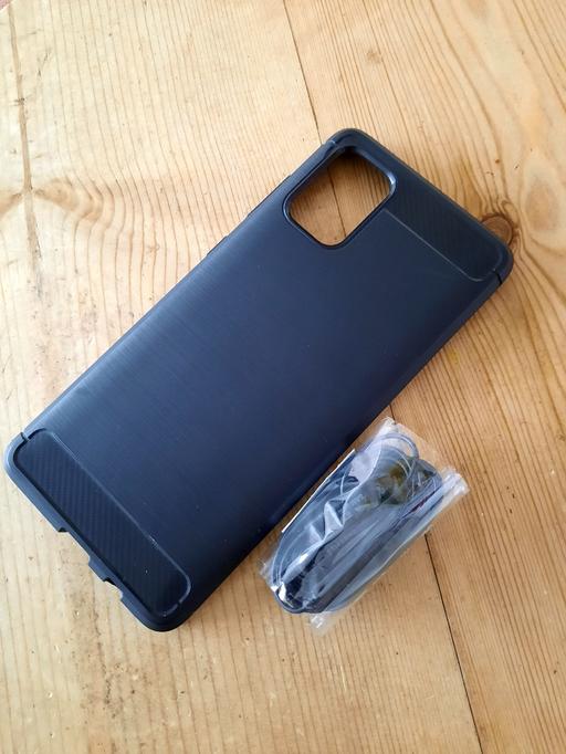 Buy & Sell Ealing Greenford - UB6 - Photos for Samsung Galaxy A71 case & headphones