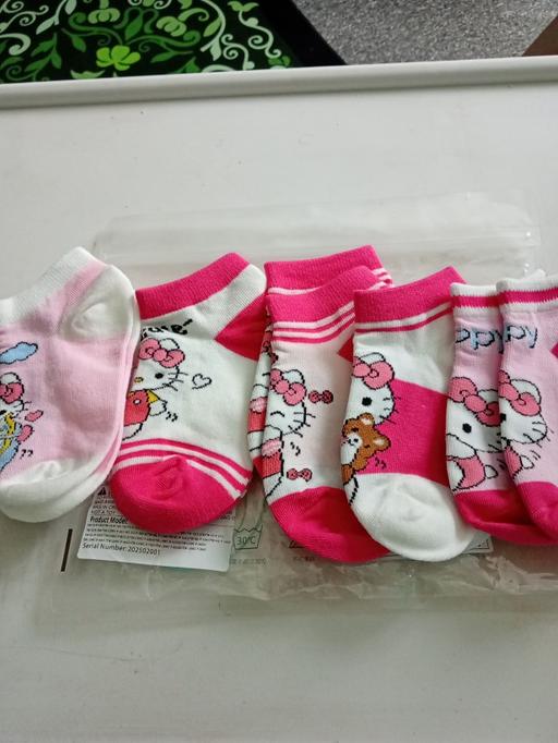 Buy & Sell Horncastle East Lindsey - Photos for 5 pairs of hello kitty socks