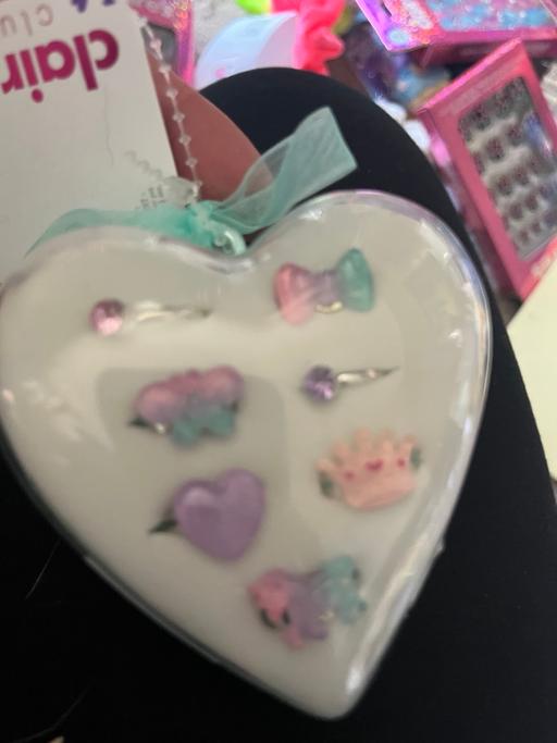 Buy & Sell Wednesfield Wolverhampton - Photos for New Claire’s accessories rings