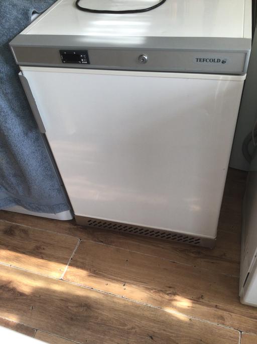 Buy & Sell Essex Basildon - Photos for TEFCOLD COMMERCIAL FRIDGE/CHILLER V.G.C