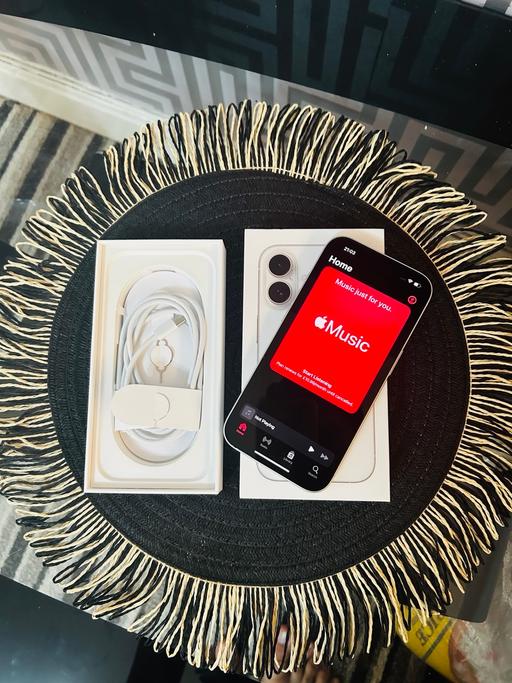 Buy & Sell West Midlands Birmingham - Photos for iPhone 16 256GB (New Condition/Any Network)