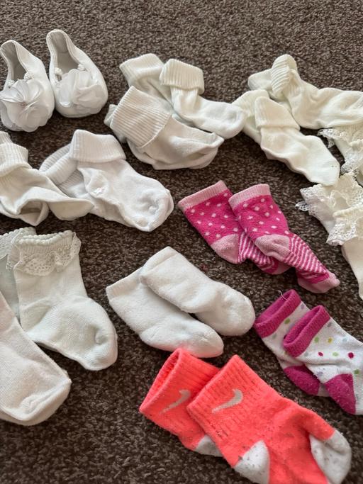 Buy & Sell New Eltham South East London - Photos for 0-3 month baby girls shoes and sock bundle