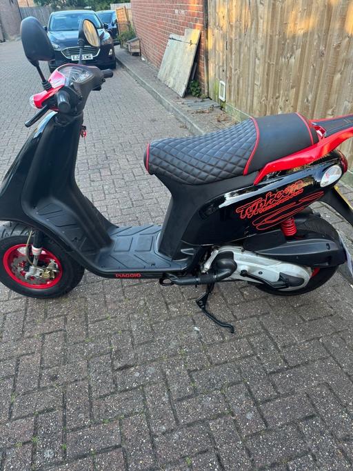 Vehicles Mitcham Junction Sutton - Photos for Piaggio typhoon 2t 125