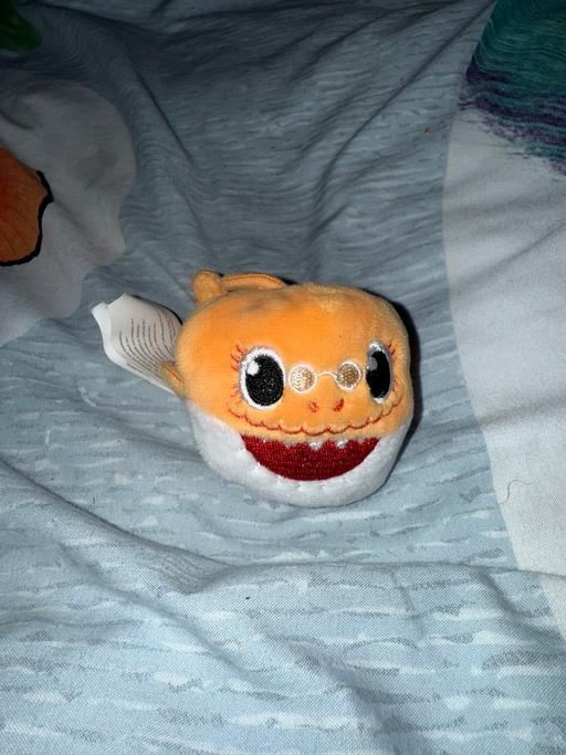 Buy & Sell Croxteth Liverpool - Photos for Small Grandma Shark Soft Toy