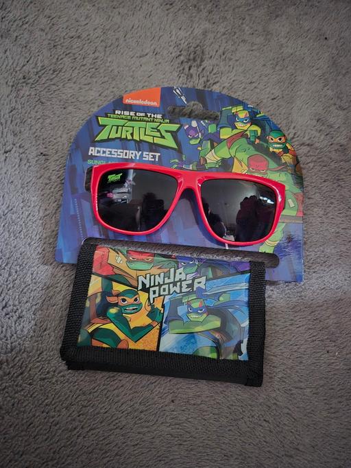 Buy & Sell Crumpsall Manchester - Photos for new Turtles Sunglasses & Wallet Set