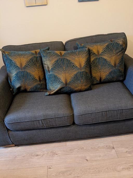 Buy & Sell Bracknell Bracknell Forest - Photos for large cushions
