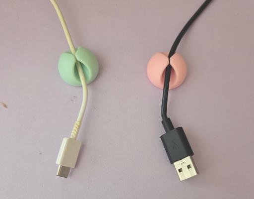 Buy & Sell Kent Thanet - Photos for HANDY WIRE HOLDERS