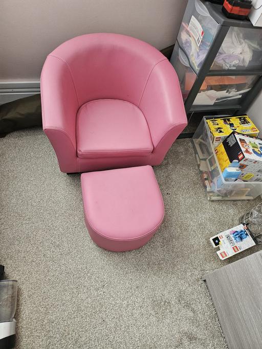 Buy & Sell Chatham Medway - Kent - Photos for Pink chair & footstool