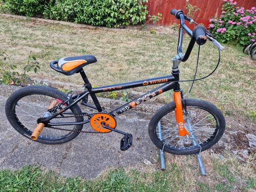 Buy & Sell Stockley Park Hillingdon - Photos for KIDS WEST BEACH BIKE BICYCLE