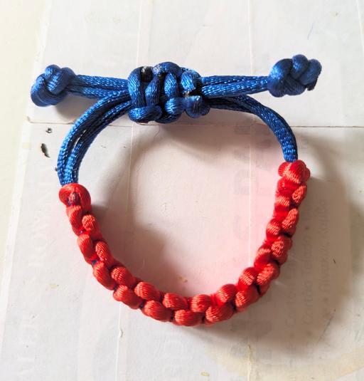 Buy & Sell Georgetown Blaenau Gwent - Photos for Handmade red/blue macrame bracelet for smalle