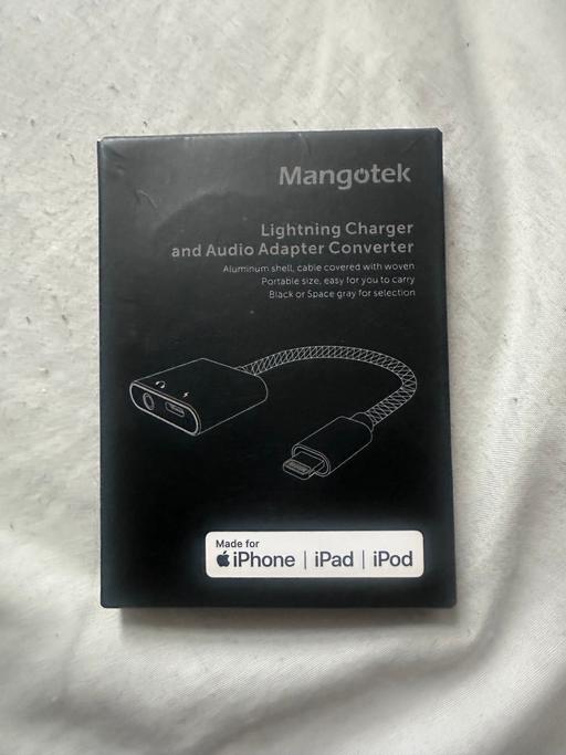 Buy & Sell Greater Manchester Rochdale - Photos for Lightning charger & audio adapter converter