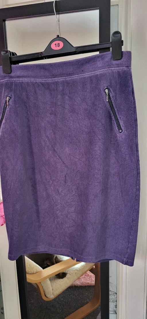 Buy & Sell Radcliffe Bury - Photos for ladies skirt size 16