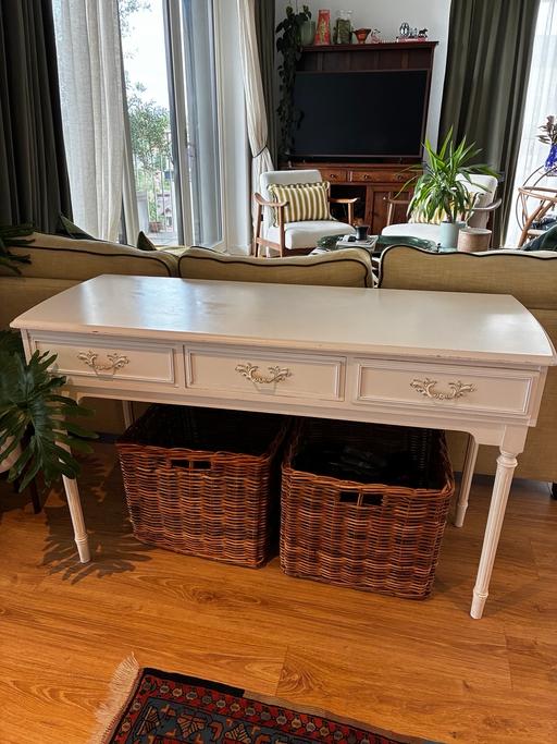 Buy & Sell Bermondsey South East London - Photos for Antique Cream Console Sideboard