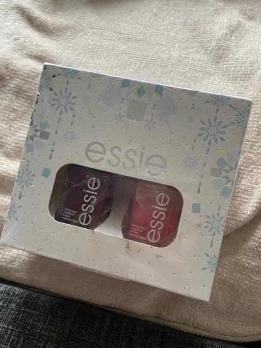 Buy & Sell Crumpsall Manchester - Photos for Essie nail set brand new