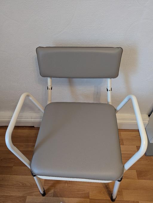Buy & Sell Aberaman Rhondda Cynon Taf - Photos for Brand New Commode with liners