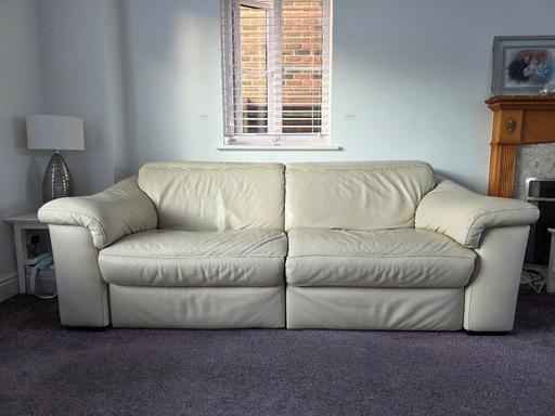 Buy & Sell Southminster Maldon - Photos for Natuzzi 3 seater leather sofa & armchair
